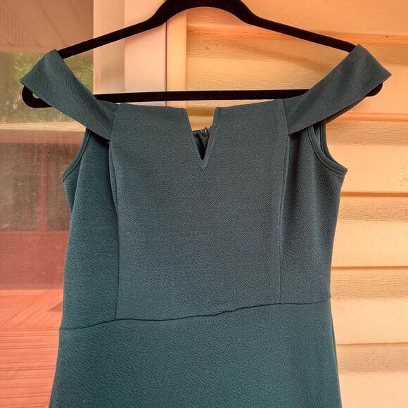 Armani Exchange turquoise off-shoulder bodycon dress, high-low valance, size 8 - Picture 9 of 11